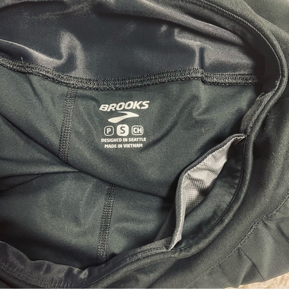 Brooks Skort Women's Size Small Black Skirt‎ Short Mid-rise Lightweight Chaser - Picture 9 of 11